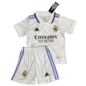 Conjunto Niño Real Madrid 2022/23