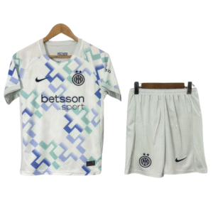 Conjunto Niño Inter de Milán 2025/26