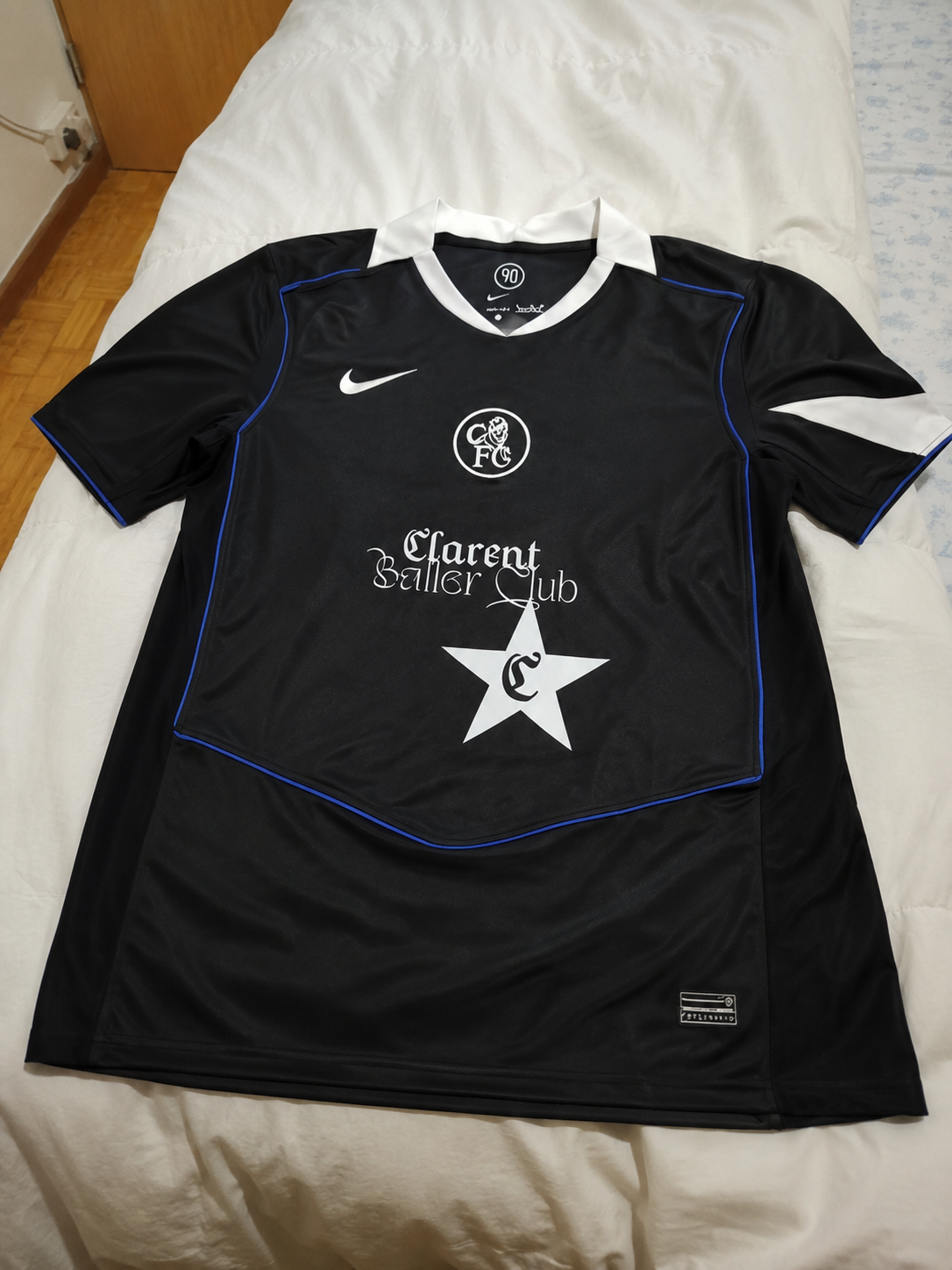 Foto de Rubén Hernández con su camiseta