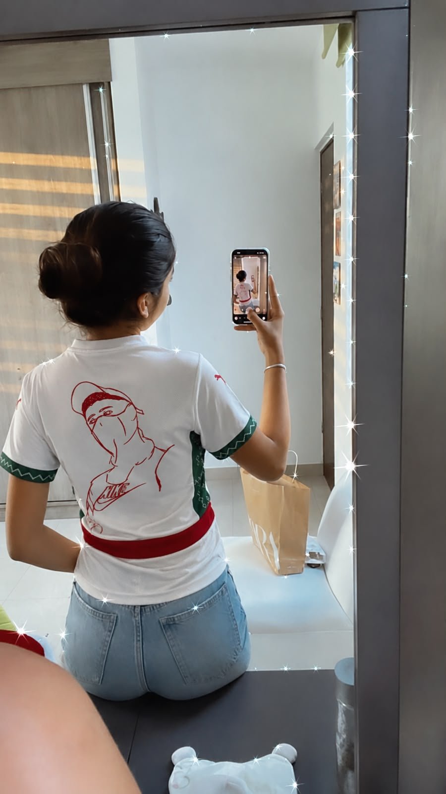 Foto de Paula Sánchez con su camiseta