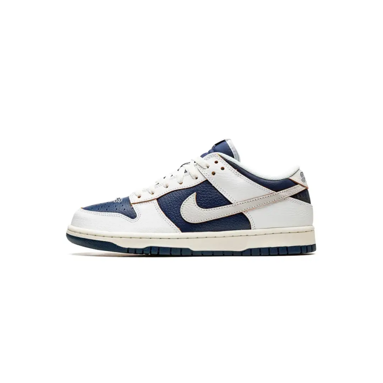 Nike Dunk Low ‘Colours’